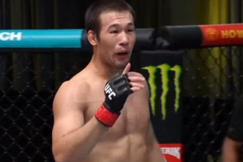 Фотография к новости: Шавкату Рахмонову в 2023 году предложили топовый бой