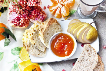 Фотография к новости: Как уберечь здоровье за новогодним столом, рассказали казахстанские врачи