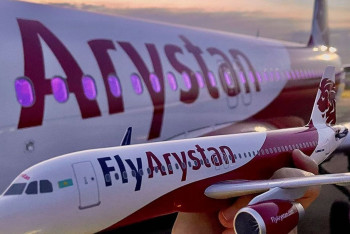 Фотография к новости: Вылетевший в Костанай самолёт Fly Arystan вернулся в Алматы. Рейс отменили