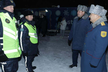 Безопасность казахстанцев в ноговоднюю ночь обеспечивают свыше 24 тысяч наших сотрудников - МВД