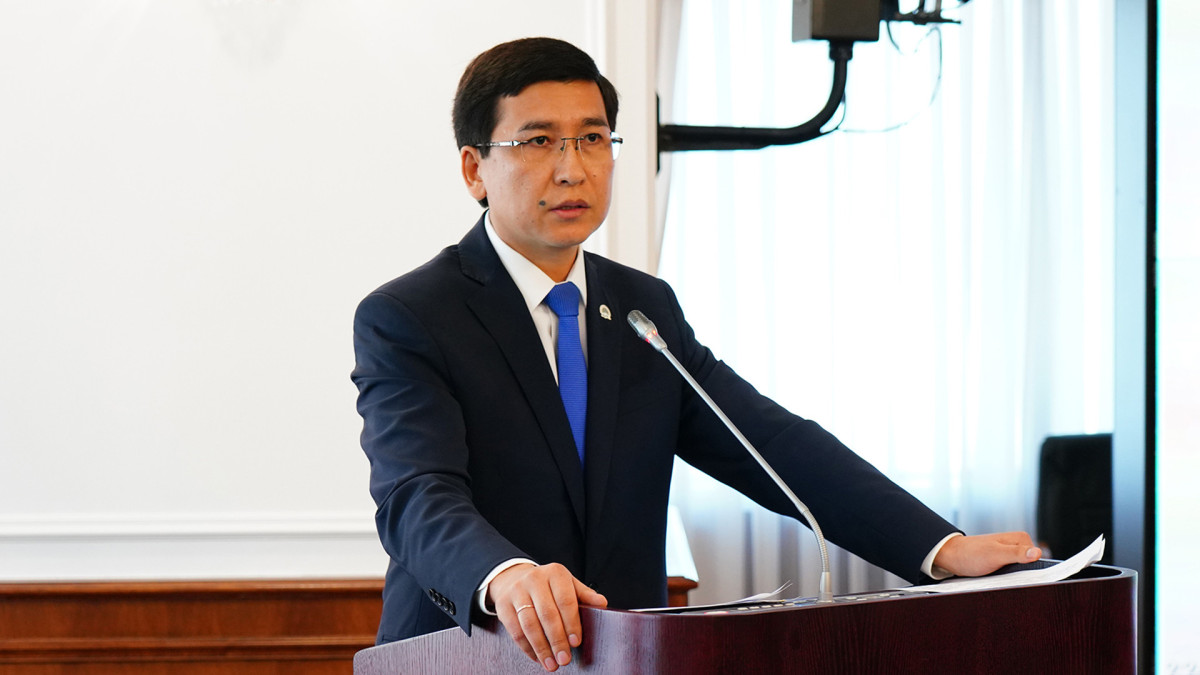 "Был чрезмерно строг и требователен" - Аймагамбетов подвёл итоги своей работы на посту министра