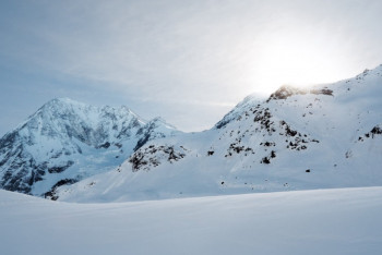 Фотография к новости: 12 человек пропали в горах Туркестанской области