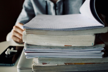 Фотография к новости: Студентов колледжей Семея перевели на дистанционку 6 января