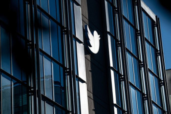 Фотография к новости: Илон Маск продолжает сокращать сотрудников в Twitter