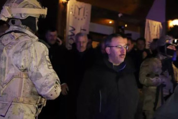 Фотография к новости: В турецком отеле на посетителей рухнул потолок