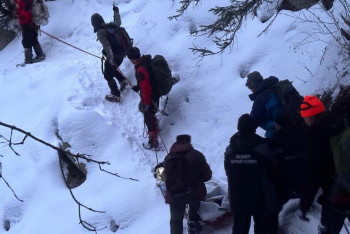 Фотография к новости: Пропавшую женщину обнаружили в горах Алмарасана