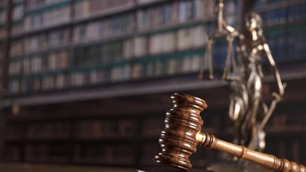 Сообщил о бомбе в самолете: суд Астаны вынес приговор лже-террористу