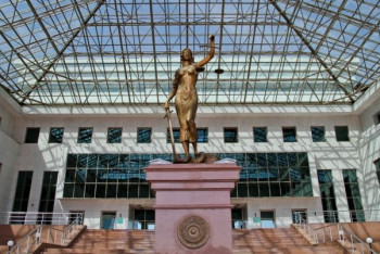 Сенаторы освободили от должности трёх судей Верховного суда