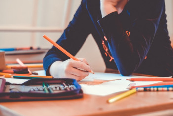 Фотография к новости: ​"Крысы, черви": Учителя в Костанайской области просят защитить их от самоуправства директора