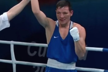 Фотография к новости: Казахстанец двумя нокдаунами ворвался в полуфинал чемпионата Азии