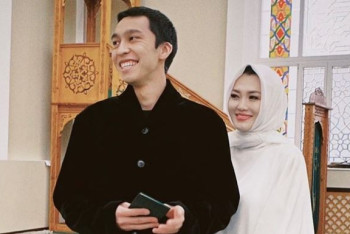 Фотография к новости: Певица Ерке Есмахан и рэпер Raim поженились