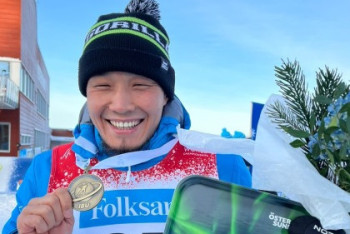 Фотография к новости: Казахстанец завоевал "бронзу" чемпионата мира в пара биатлоне