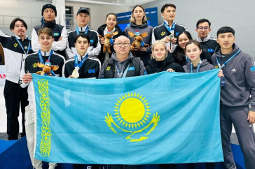 Фотография к новости: "Тренировались даже 1 января". Казахстанские шорт-трекисты рассказали о подготовке к Универсиаде