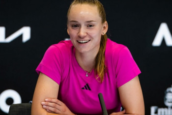 Фотография к новости: Елена Рыбакина рассказала о победах на Australian Open и поддержке болельщиков из Казахстана