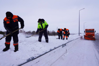 Фотография к новости: На 30% повысили зарплату дорожным рабочим в Казахстане