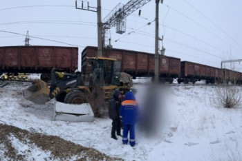 Фотография к новости: Водитель погрузчика погиб при столкновении с электровозом в Экибастузе
