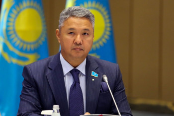 Фотография к новости: "Это на его совести" - Перуашев высказался о скандальном интервью Азамата Абильдаева