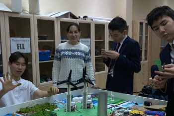 Фотография к новости: Школьники из Петропавловска придумали робота-заменителя ТЭЦ