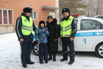 Фотография к новости: Мечту подростка исполнили полицейские в Усть-Каменогорске