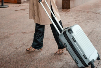 Фотография к новости: "Визаран" для иностранцев отменили в Казахстане