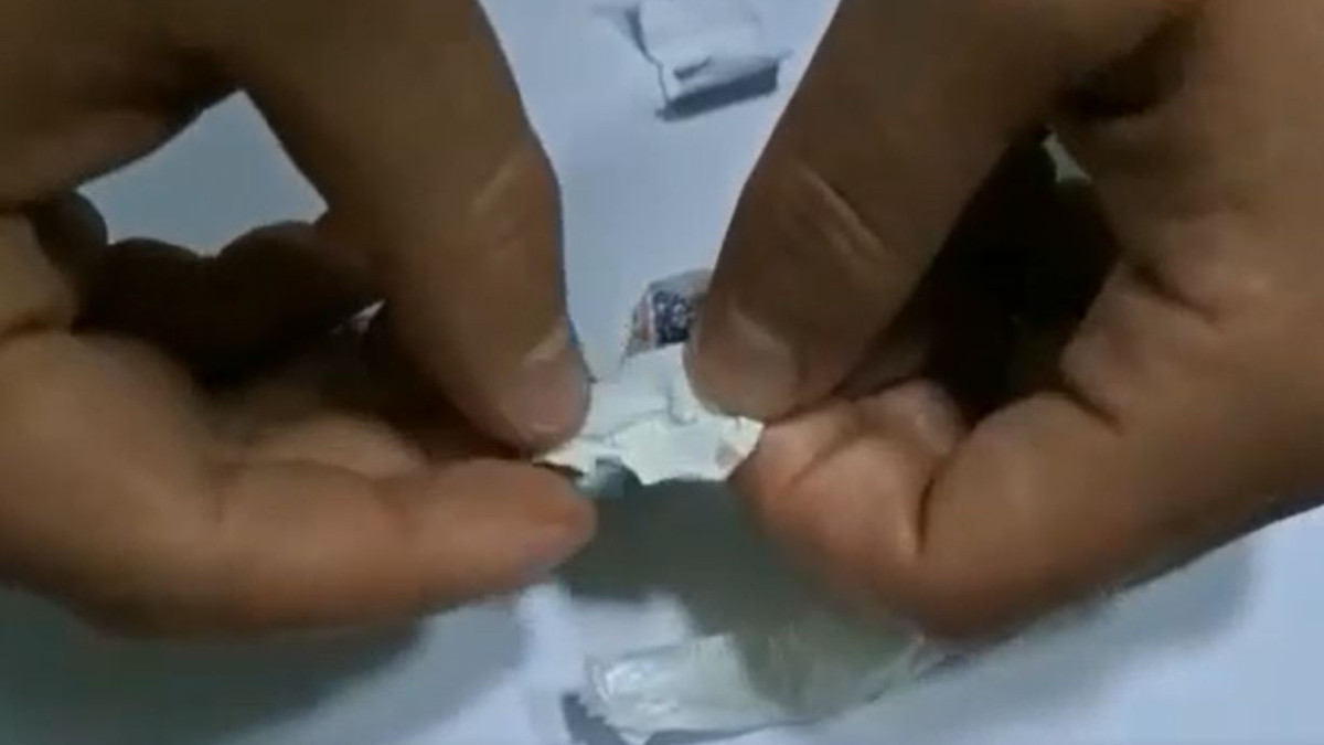 скриншот с видео