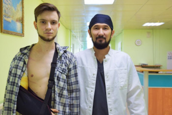 Фотография к новости: Столичные врачи спасли руку мужчине,  который получил травму на производстве