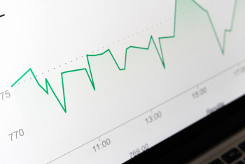 Фотография к новости: "Есть нефть, а остальное купим". Экономисты о продовольственной инфляции в Казахстане