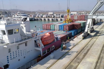 Фотография к новости: Казахстанский уран прибыл в порт Канады через "Срединный коридор" - иноСМИ