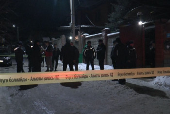 Фотография к новости: В Алматы мужчина застрелил из ружья свою супругу, а затем покончил с собой