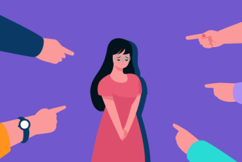 "Задирал юбку, гладил по колену" - жертвы харассмента в Казахстане рассказали свои истории