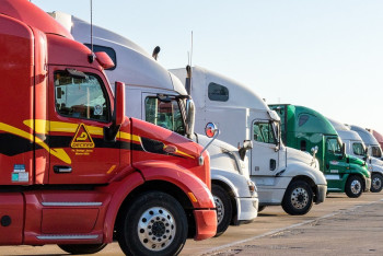 Фотография к новости: АФМ завершил расследование в отношении монополиста по перевозке грузов из Китая в Казахстан