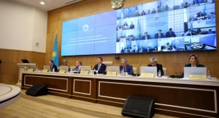 ЦИК допустил партии Respublica и &quot;Байтак&quot; к выборам