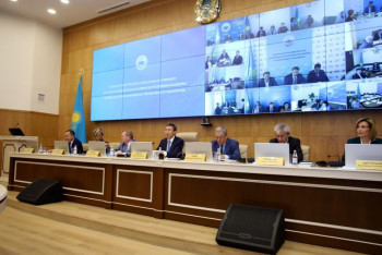 Фотография к новости: ЦИК допустил партии Respublica и "Байтак" к выборам