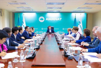 Фотография к новости: Партийные списки Amanat в маслихаты обновились на 75 процентов