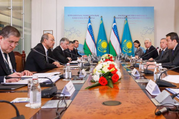 Фотография к новости: Необходимо увеличить объёмы взаимной торговли с Узбекистаном до 10 млрд долларов - Смаилов