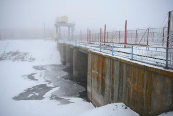 Фотография к новости: Мешкотара, лодки и мотопомпы: в ЗКО готовятся к павлодкам