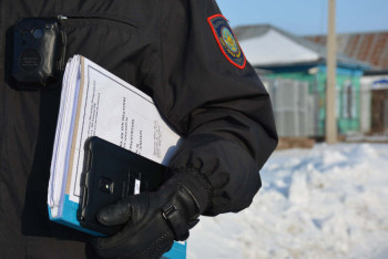 Фотография к новости: Участковый спас мужчину от суицида в Павлодарской области