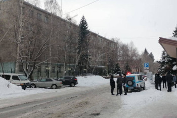 Фотография к новости: В Усть-Каменогорске "заминировали" суд