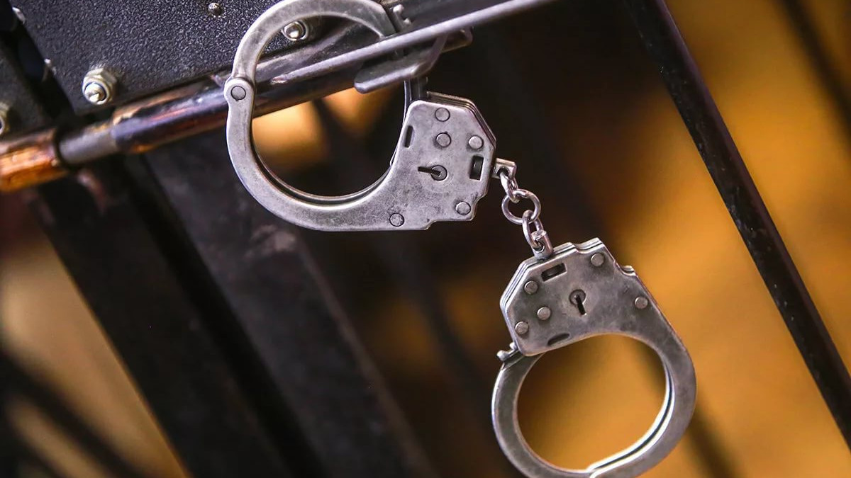 Общественник организовал поджог своего авто и обвинил в этом госслужащего в Таразе