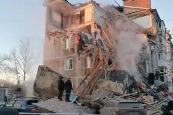 Фотография к новости: Подъезд дома обрушился в российском городе, есть жертвы