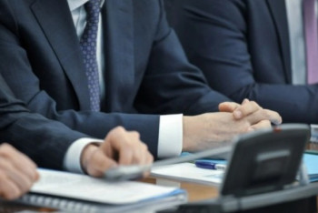 Фотография к новости: Respublica и Amanat сдали свои документы в ЦИК