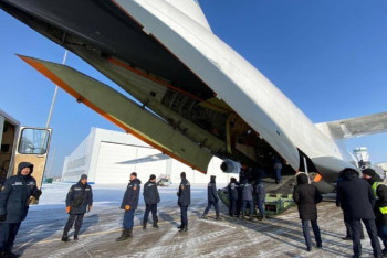 Фотография к новости: Второй эшелон казахстанских спасателей вылетел в Турцию