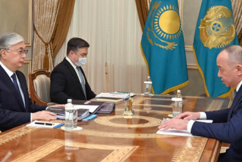 Фотография к новости: Токаев дал поручения уполномоченному по защите прав предпринимателей в РК