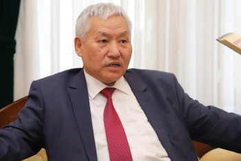 Фотография к новости: Писатель-публицист высказался о проекте закона о "масс-медиа"