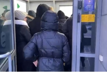 Фотография к новости: Очереди за "7-20-25" в Астане: Ипотечные кредиты закончились за два часа