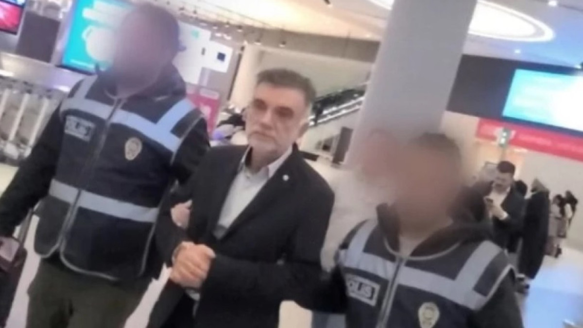 В Турции задержали архитектора разрушенного при землетрясении ЖК