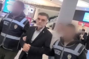 Фотография к новости: В Турции задержали архитектора разрушенного при землетрясении ЖК