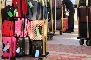 Фотография к новости: Казахстанцы стали реже переезжать в Россию