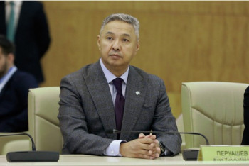 Фотография к новости: Перуашев опроверг, что плакал по Назарбаеву