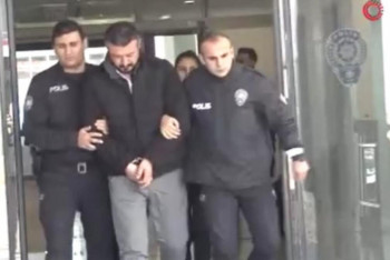 Фотография к новости: В Турции арестовали 10 стройподрядчиков после землетрясения